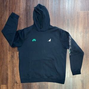 Nike SB PIGEON Staple Hoodie